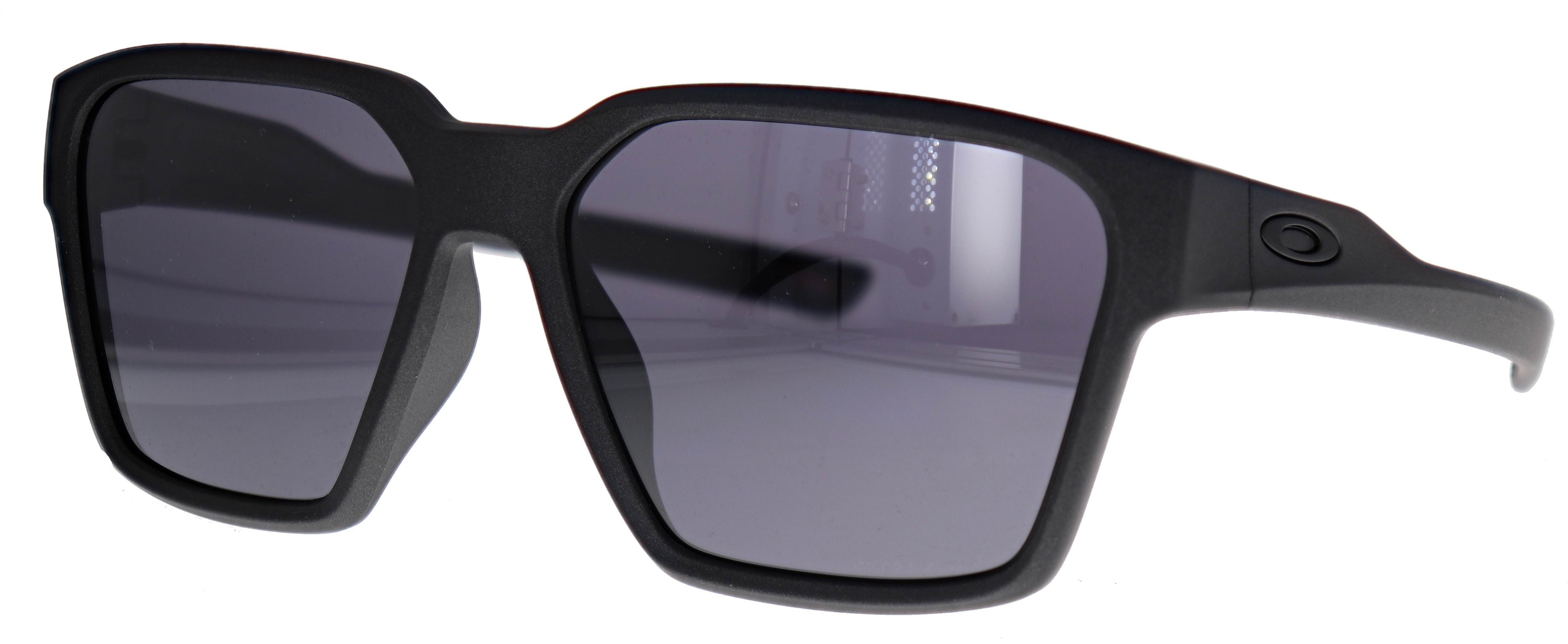 Oakley Briza